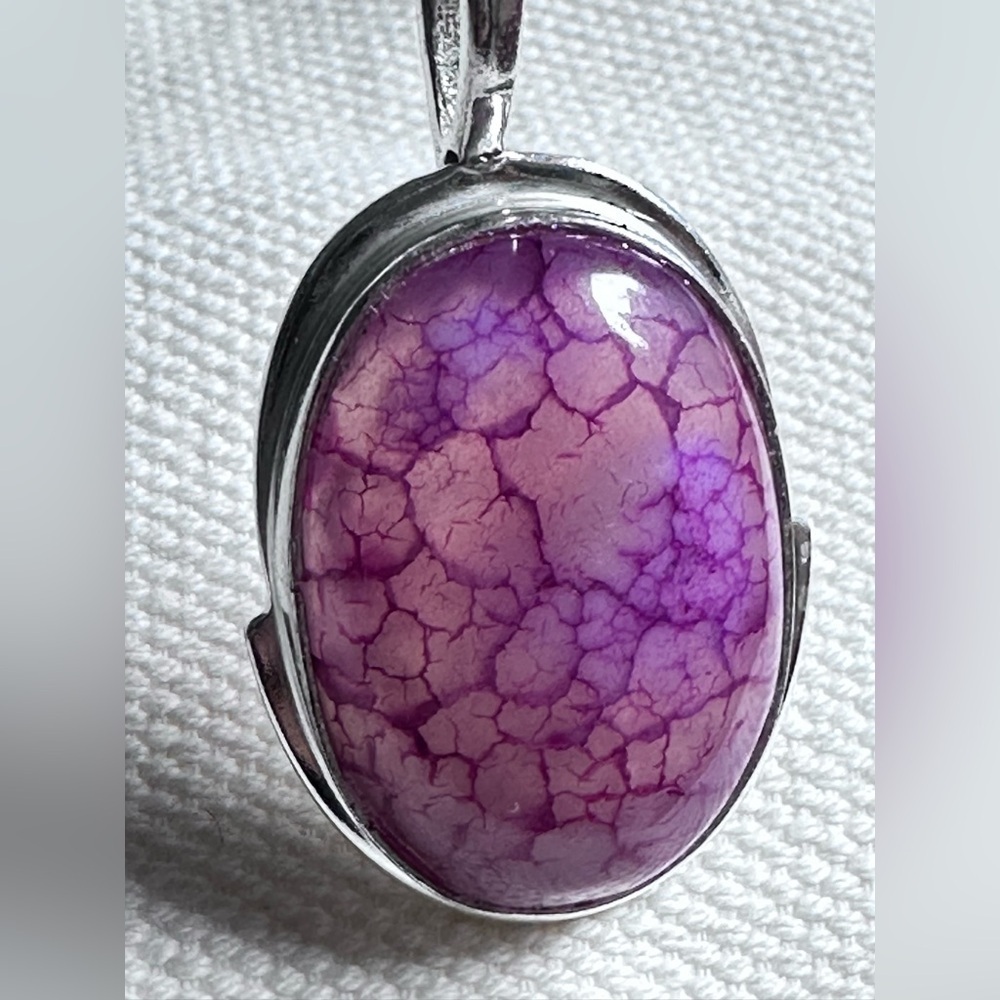 Hand Crafted Purple Crackle Agate Pendant Necklace Oval Bezel In Silver 4313